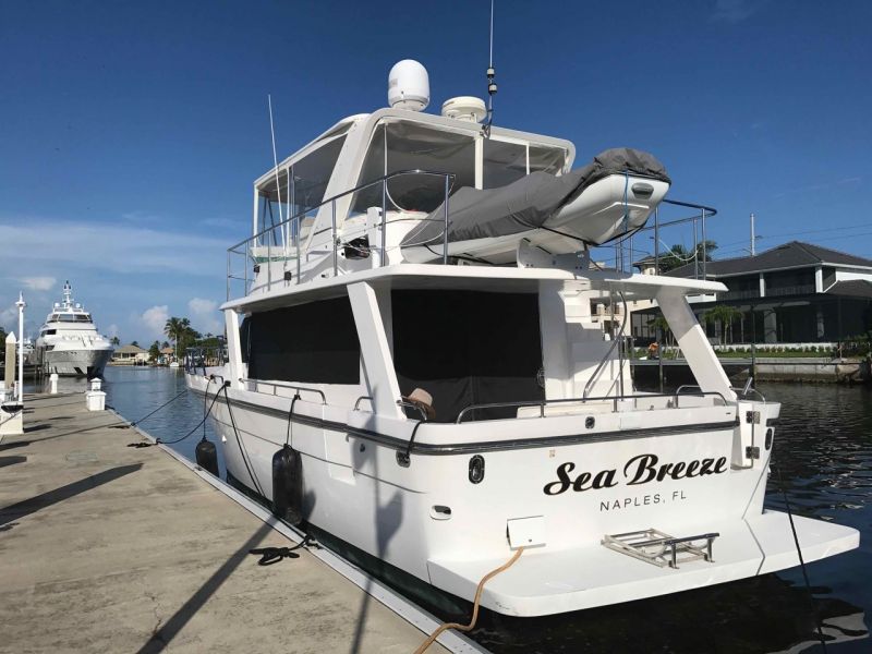Terri Henson and Tami Gordon | 45' M/Y Prima
