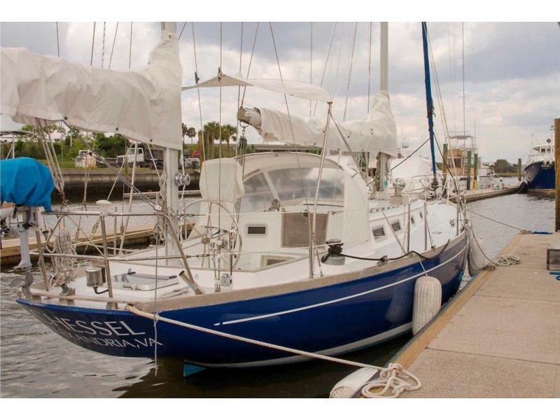 Virginia D. and Jerry C. | 40' Block Island Migrator 1987