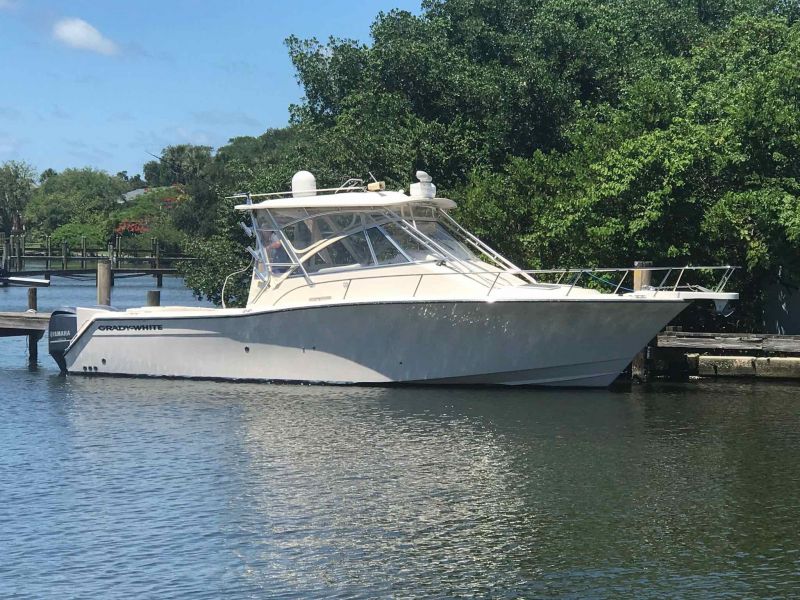 D. Leston | 33' GRADY-WHITE 330 EXPRESS WA 2008