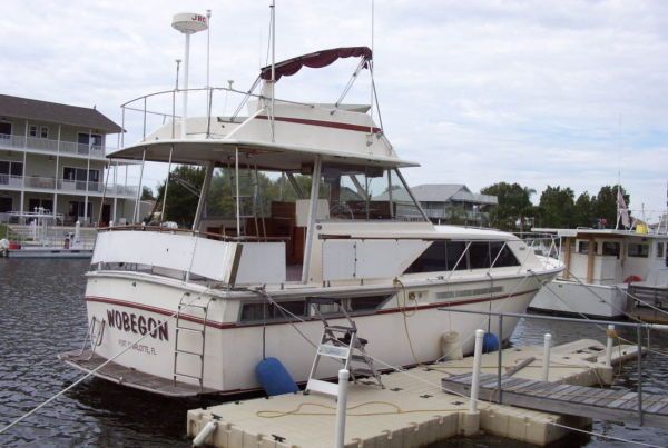 40 ft pacemaker motor yacht