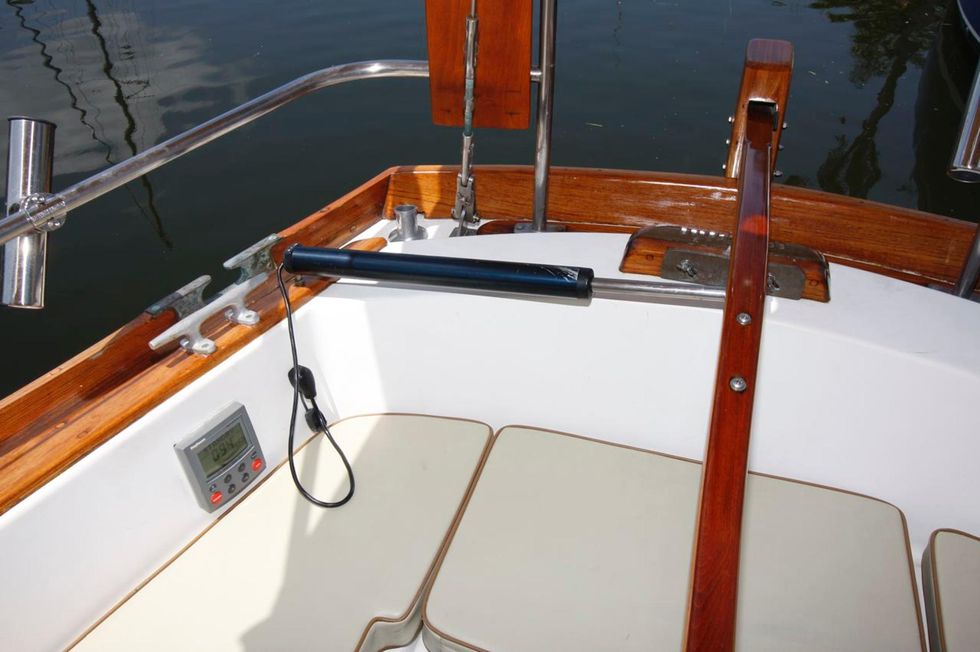 1983 Shannon 28 Cutter Rig