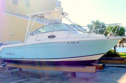 2005 Robalo R265 Walkaround 26 Boats for Sale - Edwards Yacht Sales