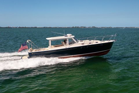 2014 MJM Yachts 40z